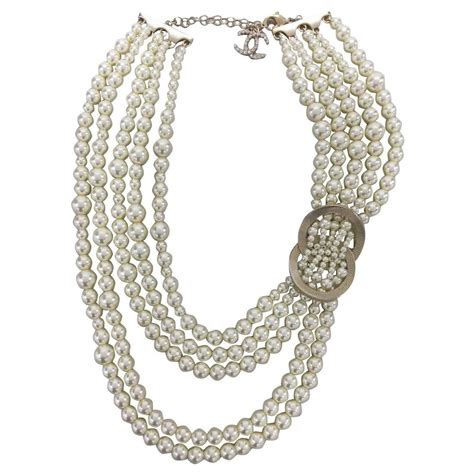 collier chanel perle prix|chanel collier homme.